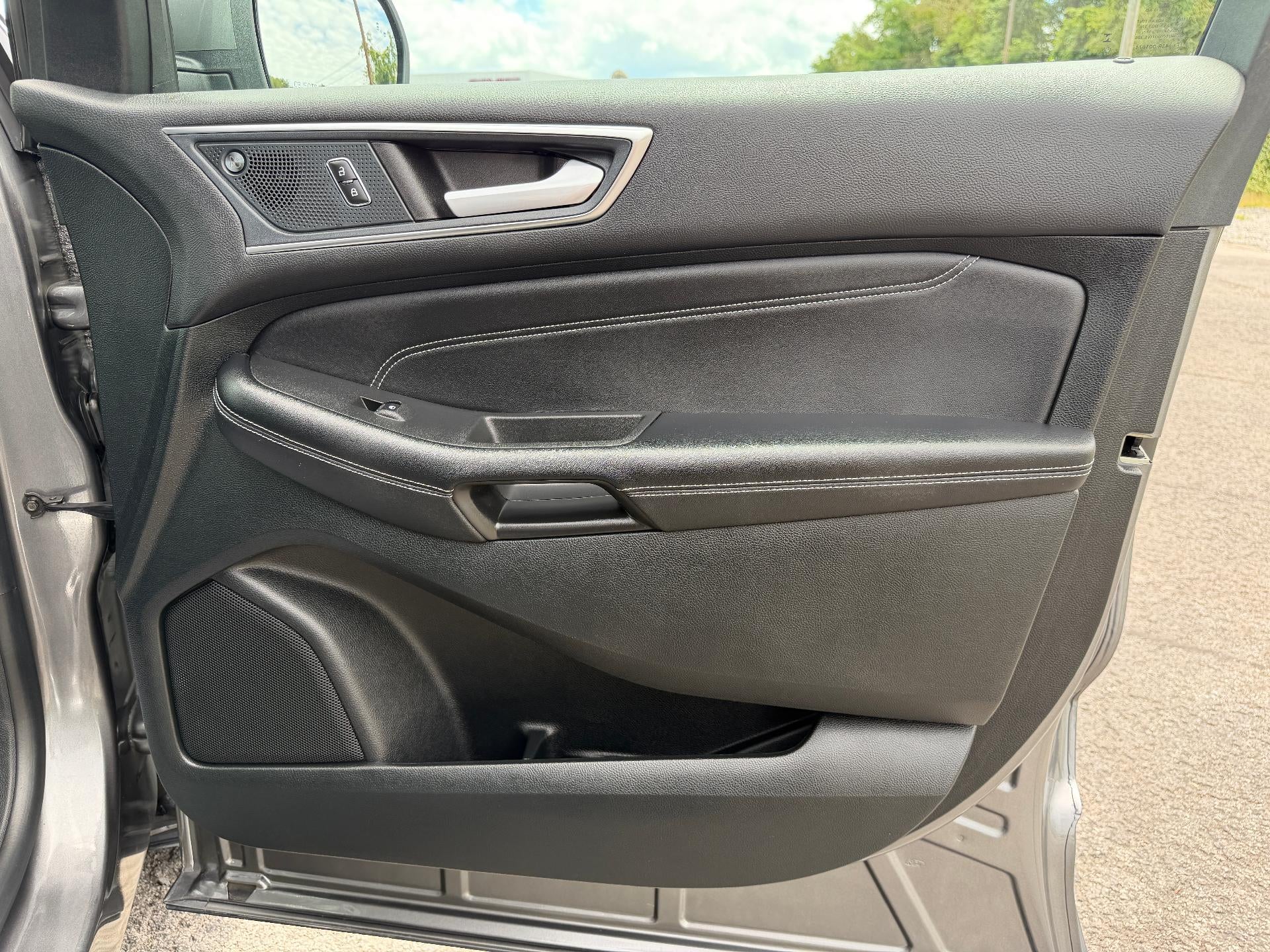 2023 Ford Edge Titanium AWD