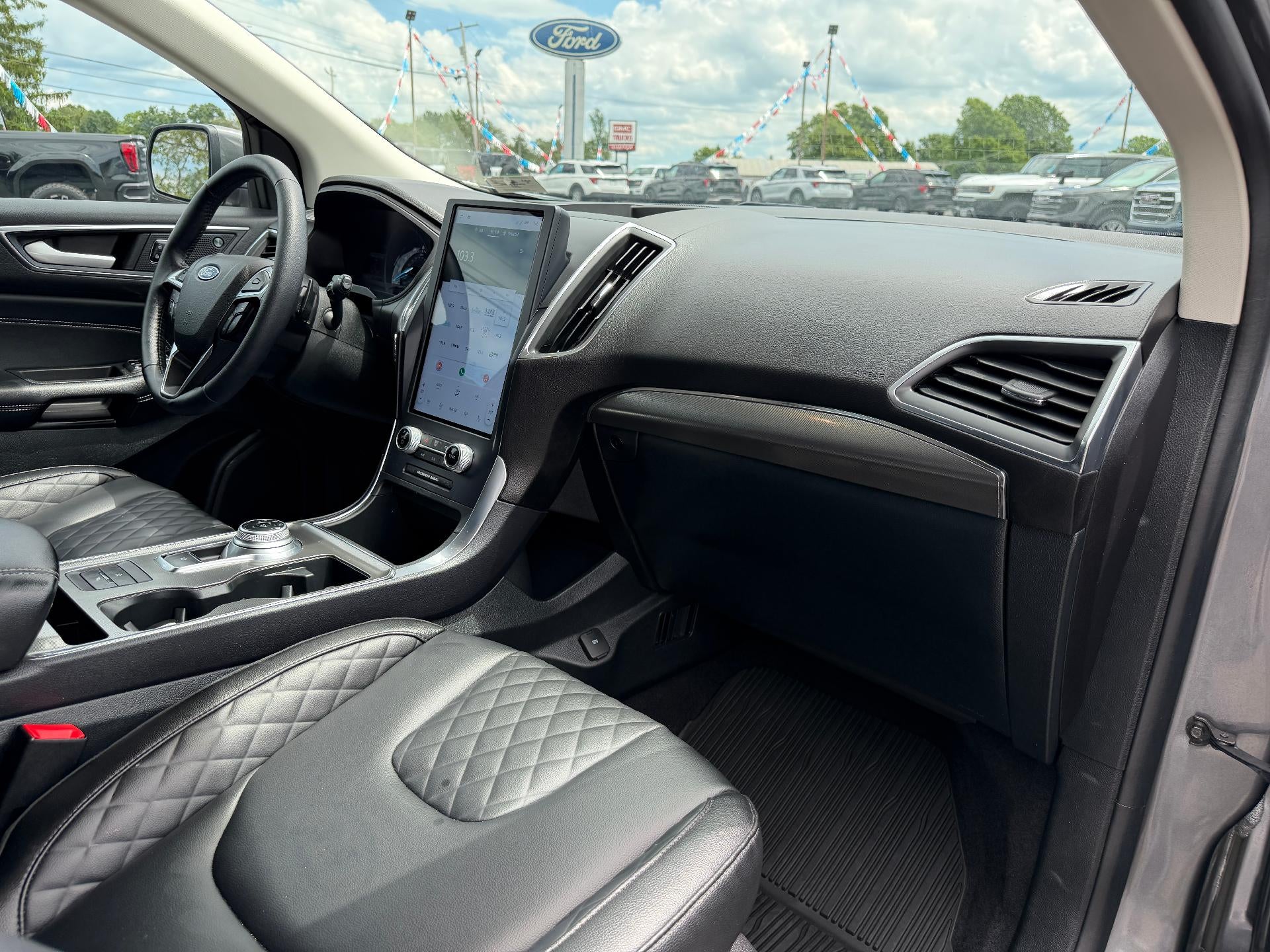2023 Ford Edge Titanium AWD