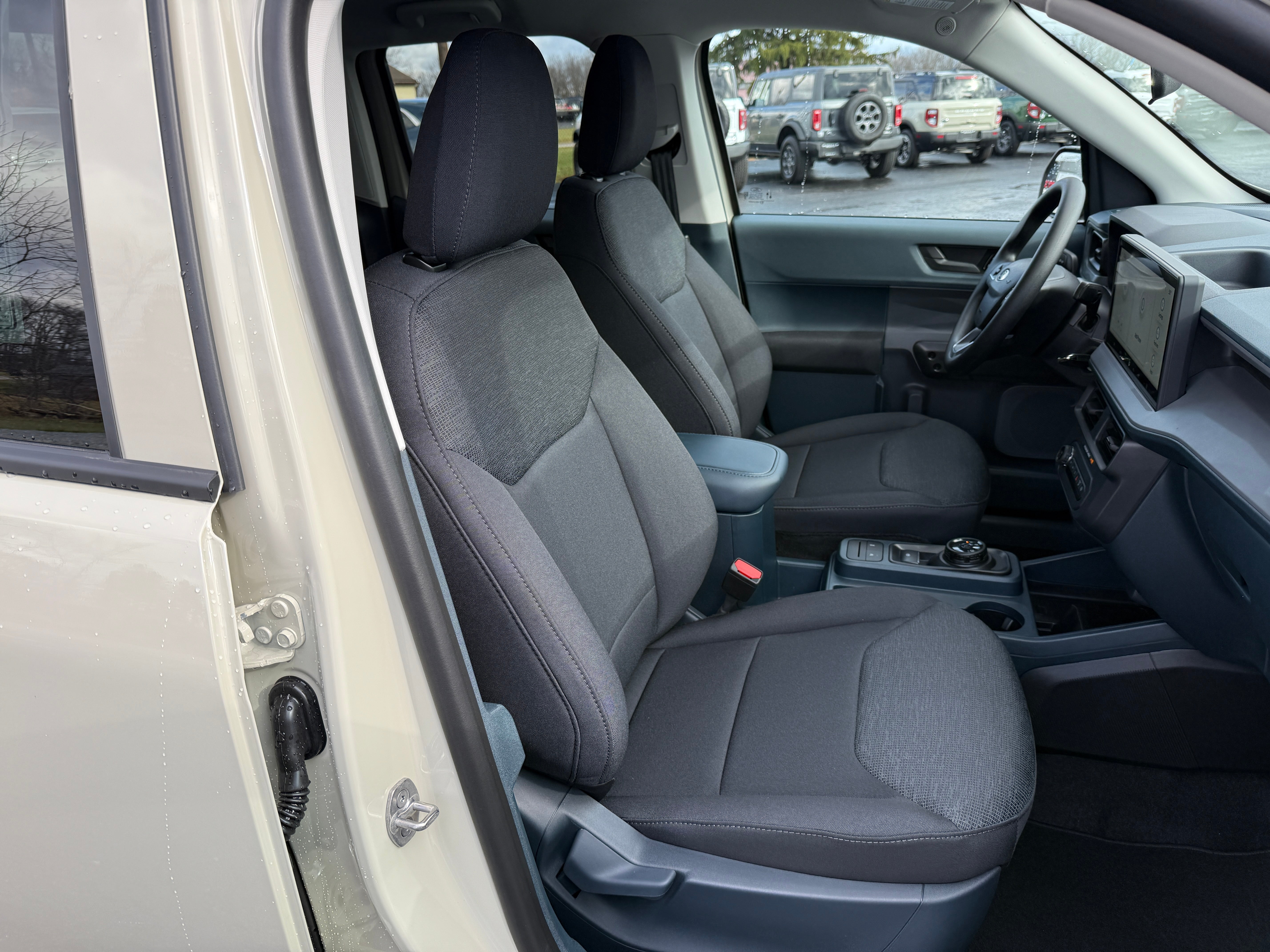 2025 Ford Maverick XL AWD SuperCrew