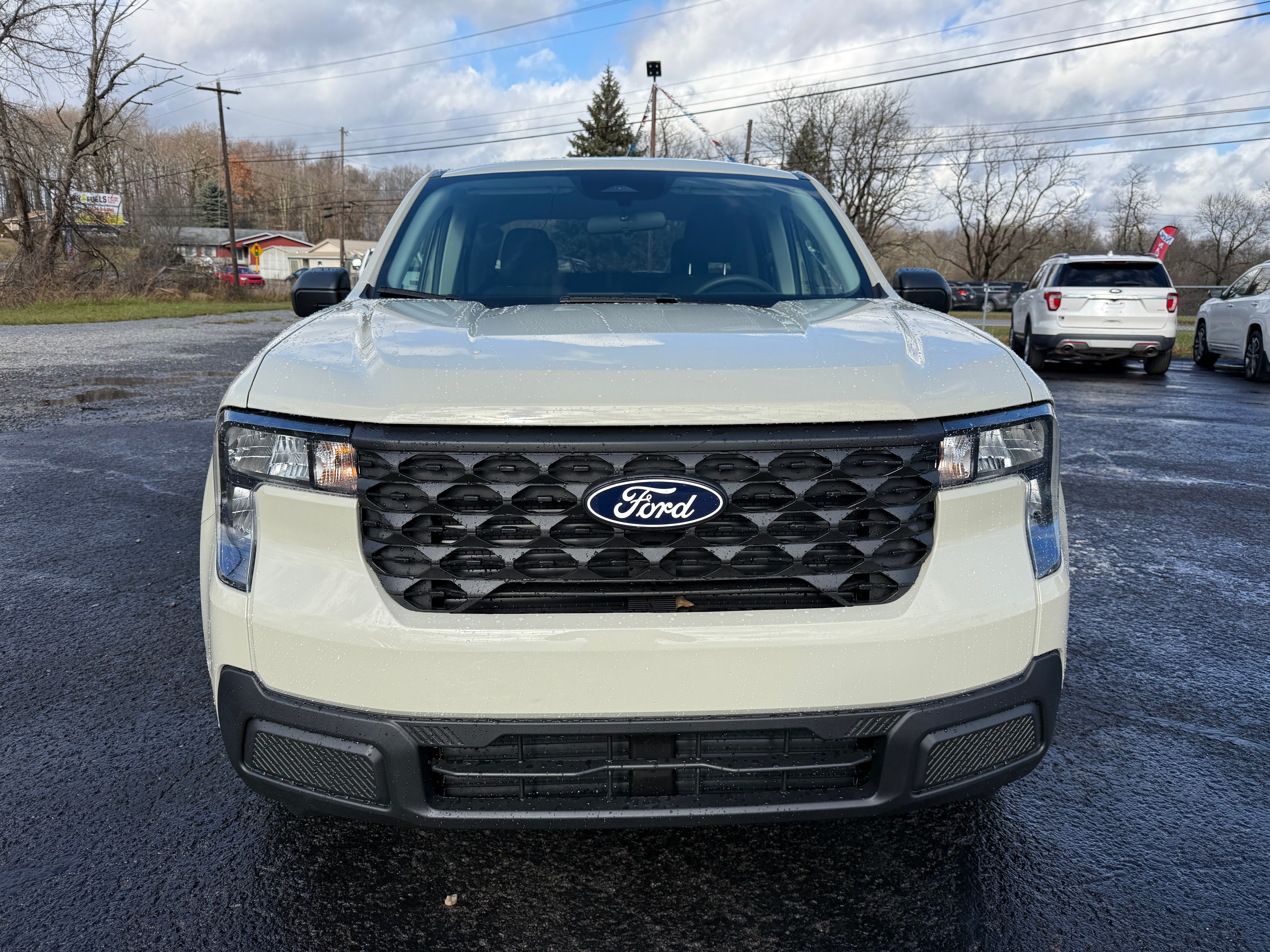 2025 Ford Maverick XL AWD SuperCrew