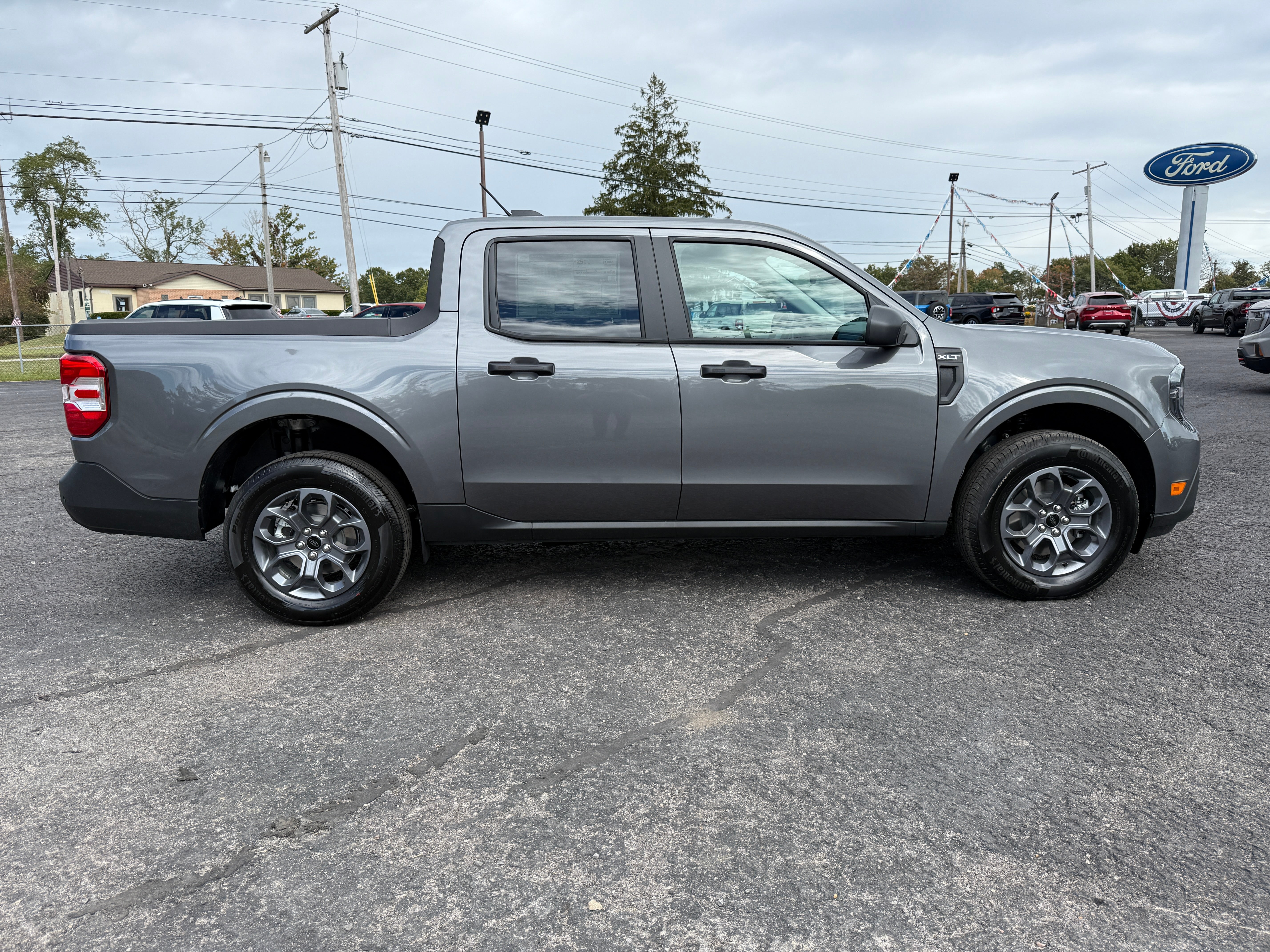 2025 Ford Maverick XLT AWD SuperCrew