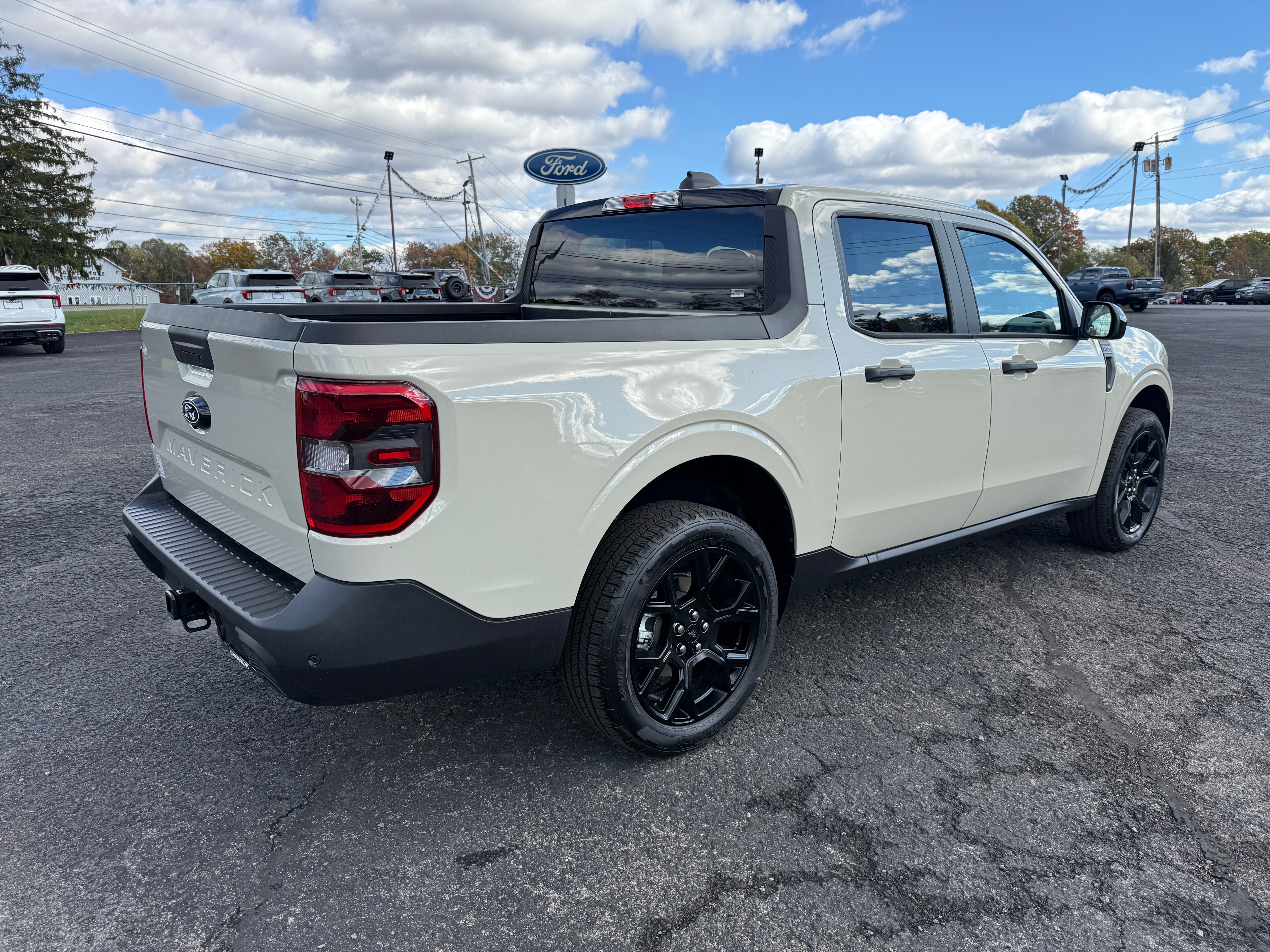 2025 Ford Maverick XLT AWD SuperCrew