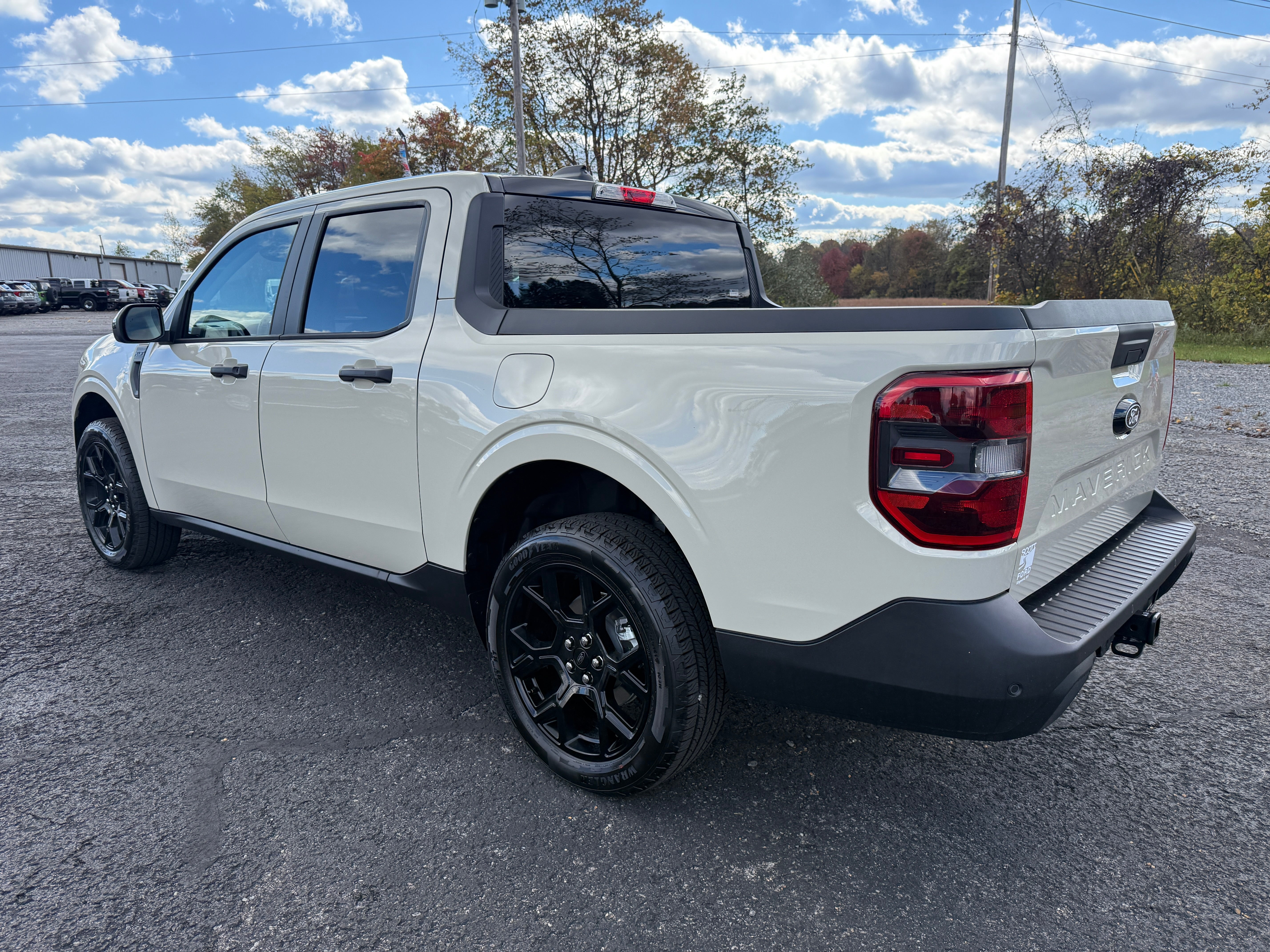2025 Ford Maverick XLT AWD SuperCrew