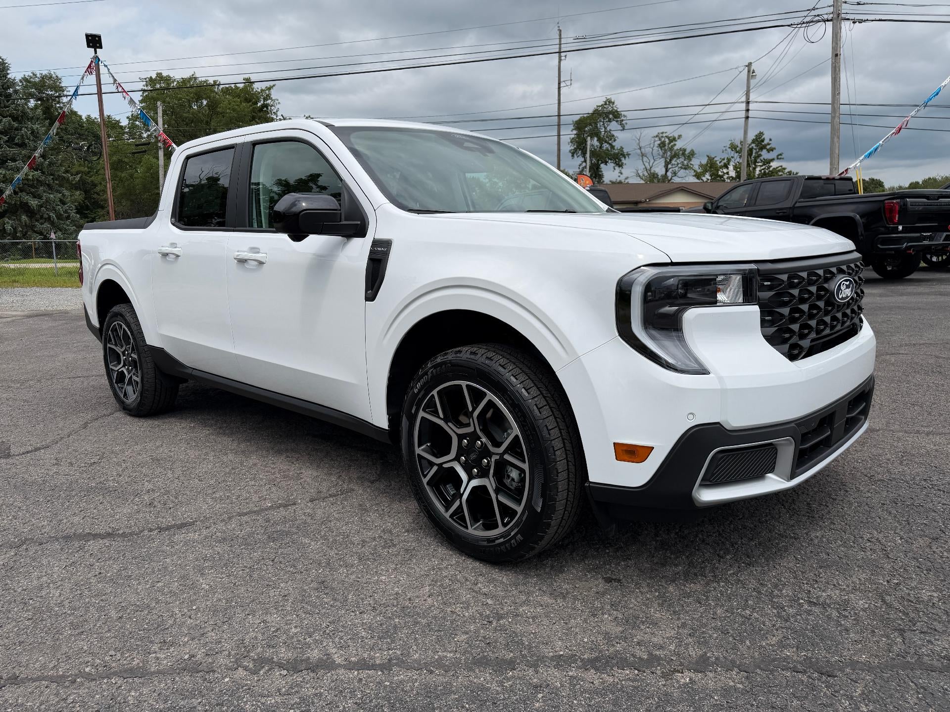 2026 Ford Maverick LARIAT AWD SuperCrew