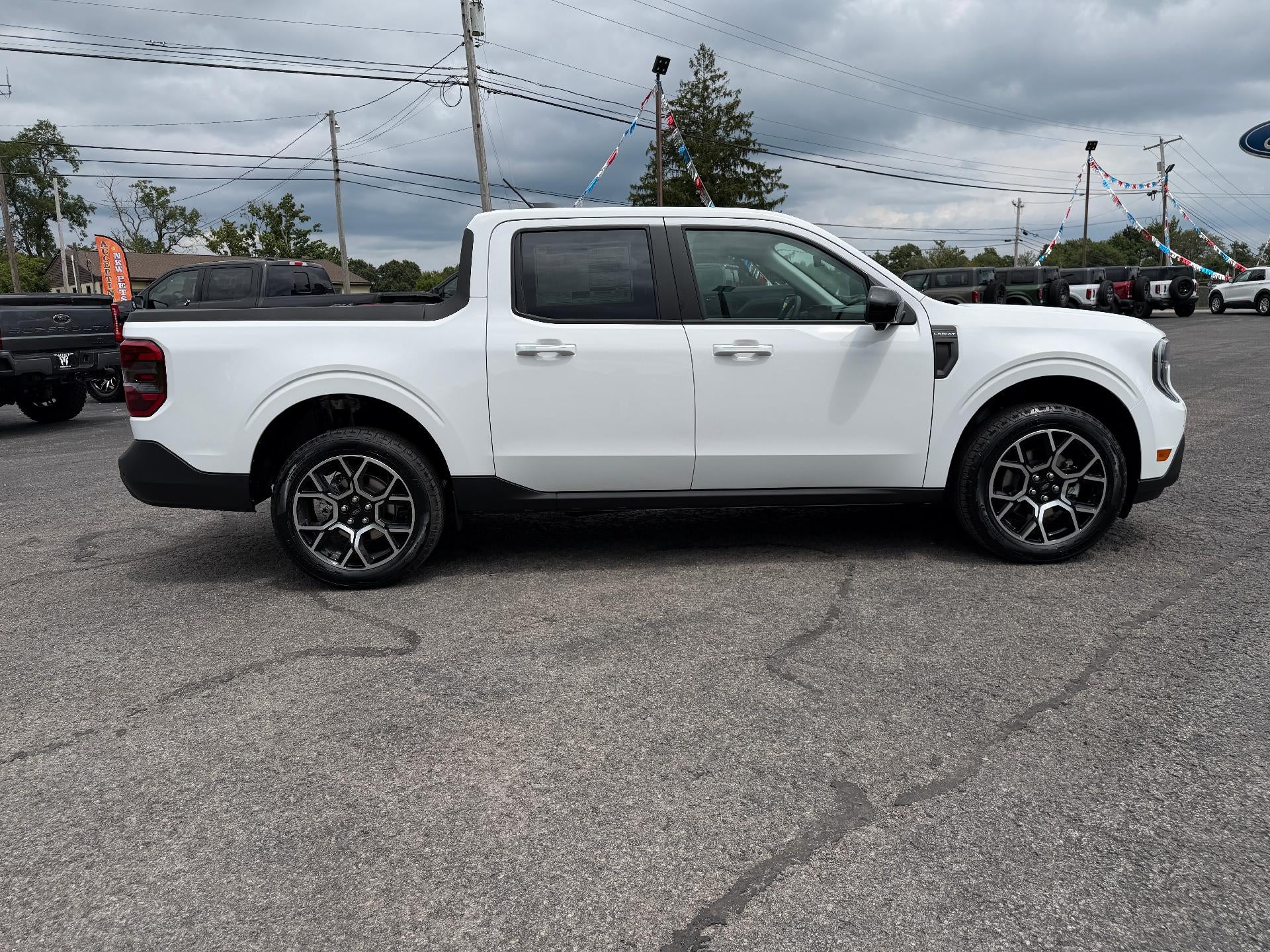 2026 Ford Maverick LARIAT AWD SuperCrew