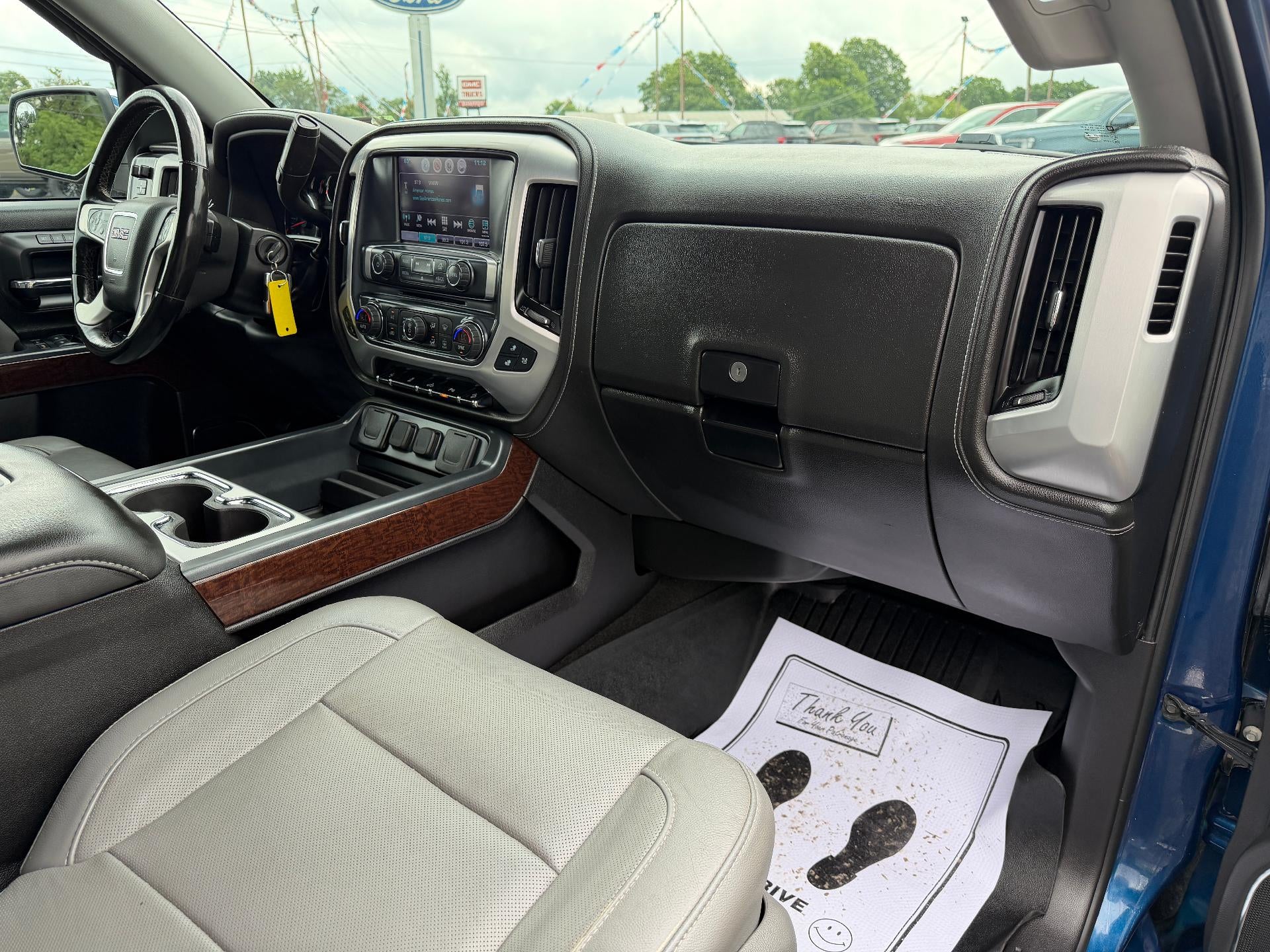 2018 GMC Sierra 1500 Crew Cab Short Box 4-Wheel Drive SLT
